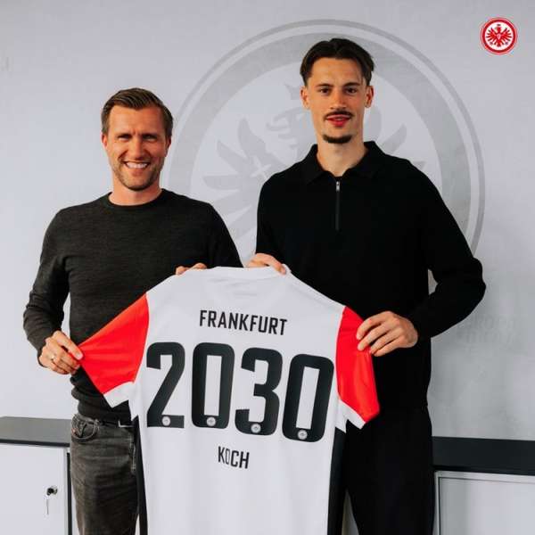 法兰克福官宣主力后卫罗宾·科赫续约 三年长约锁定后防核心