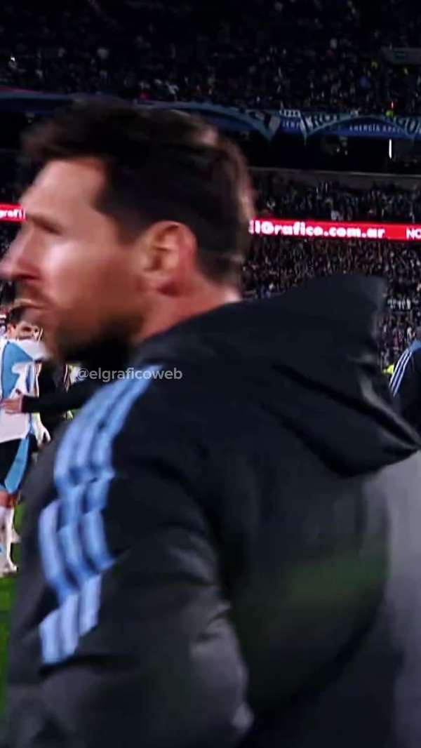 梅西怒怼主裁贝尼特斯：争议判罚左右南美世预赛战局