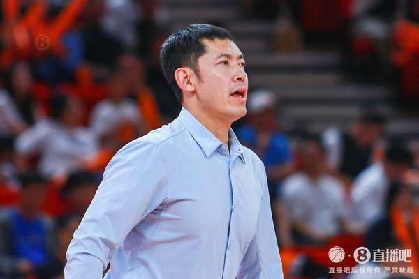 张庆鹏执教生涯新篇章:北控男篮帅位即将落定