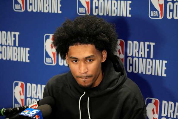 新生代对决引期待 哈珀点名单挑三大NBA新锐