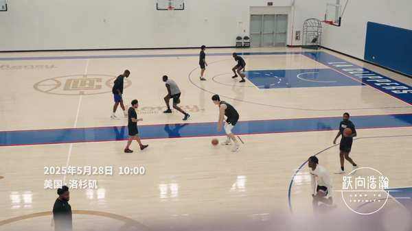 中美新生代球员跨国情谊 太阳新秀马卢阿奇与杨瀚森结下深厚友谊