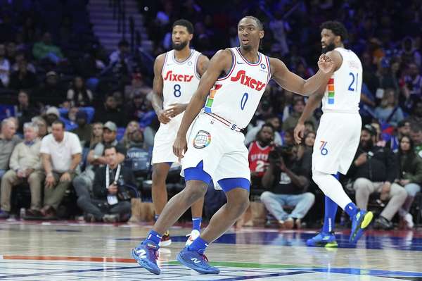 薪资专家解析76人阵容升级：青春风暴能否兑现季后赛潜力？